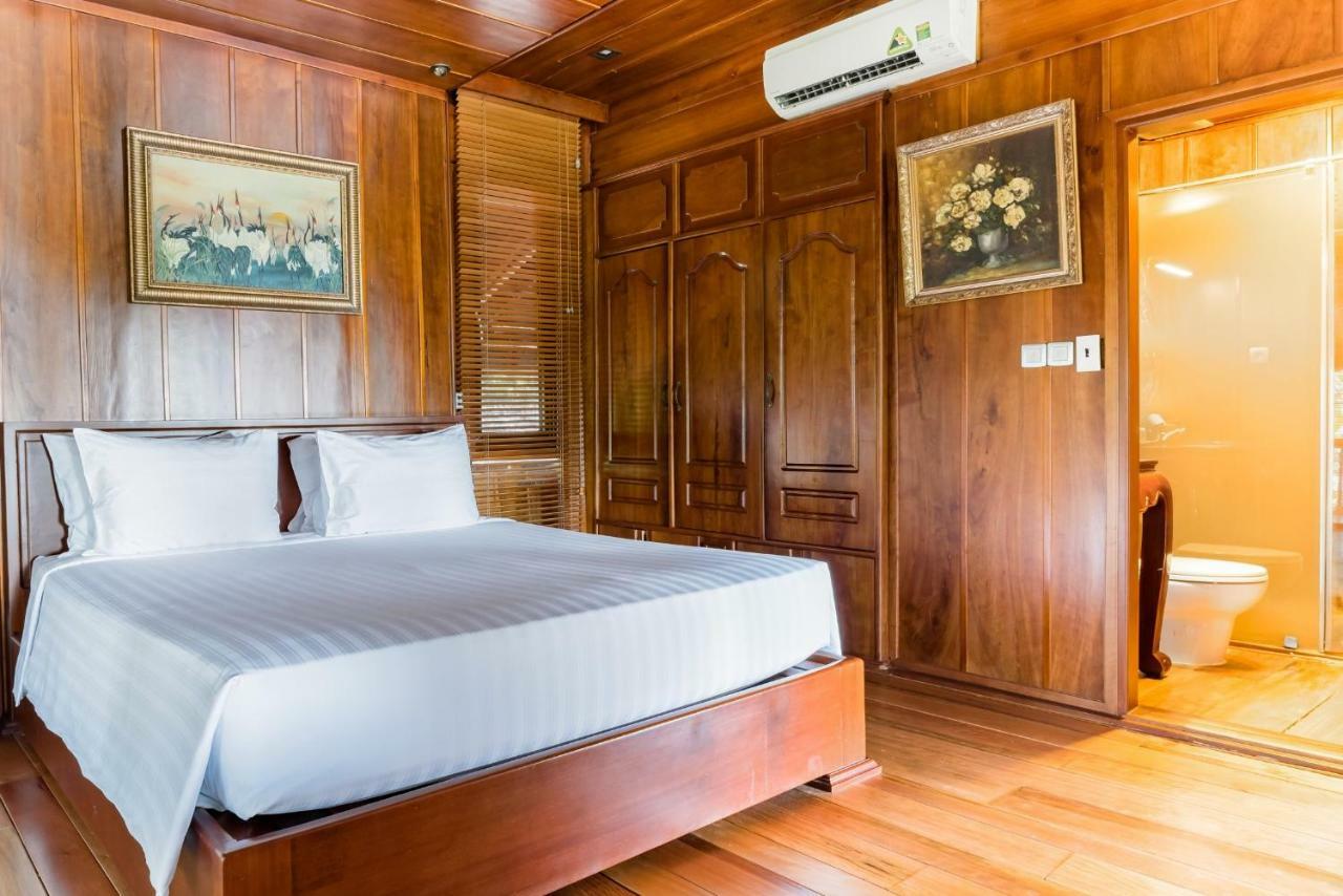Saigon Riverside Retreat Ho Chi Minh City Exterior photo